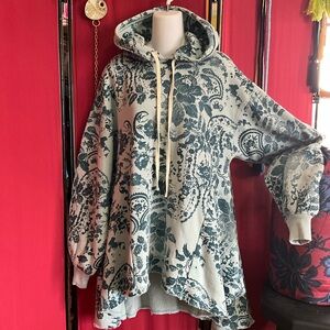 NWOT$169 Free People Oversized Asymm Printed Hoodie